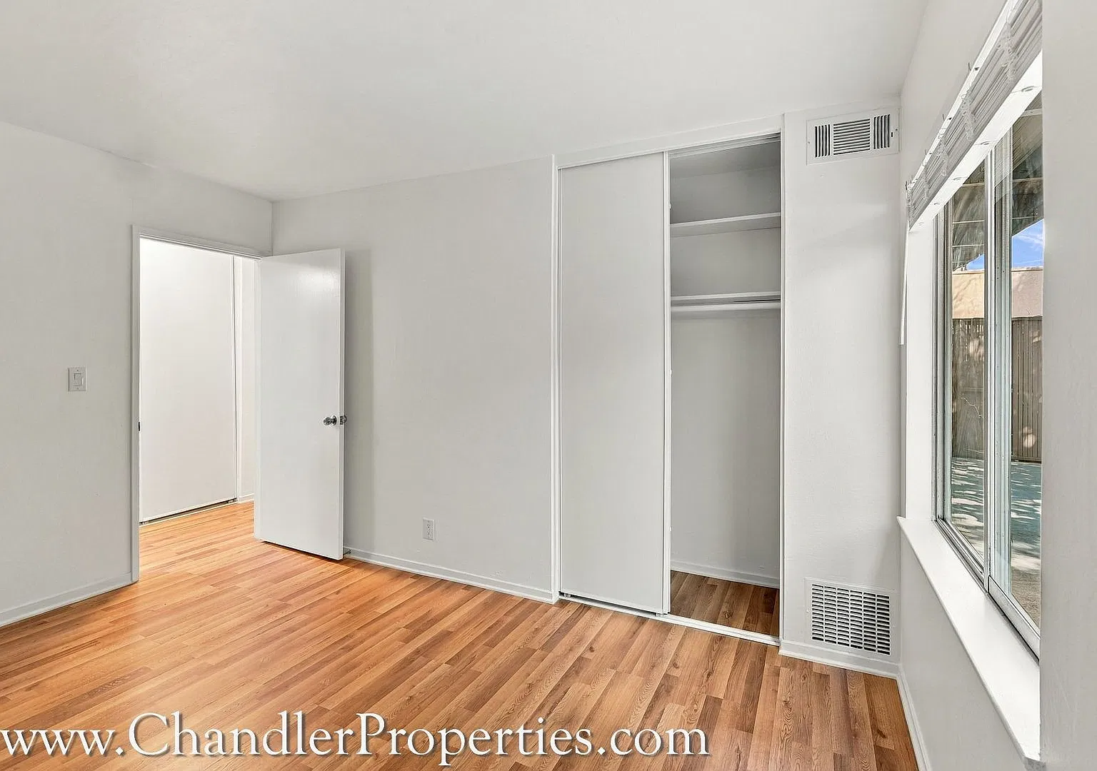 2235 Broadway St APT 4 - Image 2