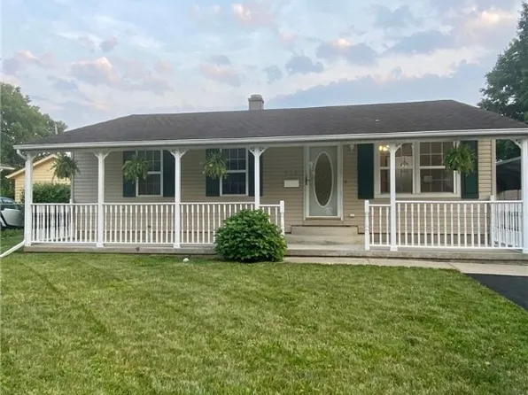 118 W Oak St, West Alexandria, OH 45381