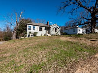 1014 Ridgeway St, Florence, AL 35630