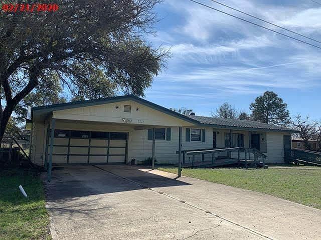 1st image of 3221 Seabreeze Dr