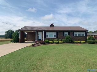19456 Huntsville Brownsferry Rd, Tanner, AL 35671
