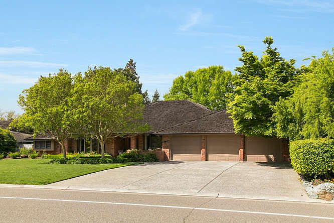 1st image of 27102 E El Macero Dr