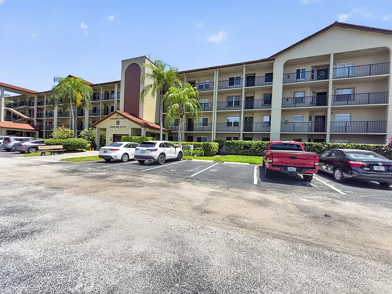 13055 SW 15th Ct #307S — Photo 2