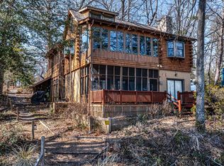97 Overlook Ln, Burgess, VA 22432