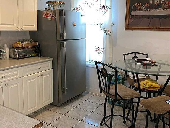 5th image of 13317 Crossbay Blvd