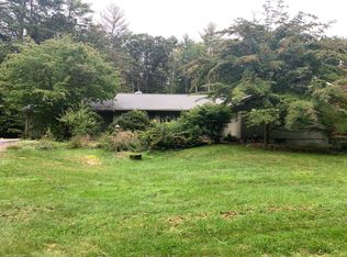 60 Seton Dr, Bedford, NH 03110