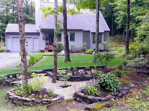 121 Bentley Road #5046, Hartford, VT 05059
