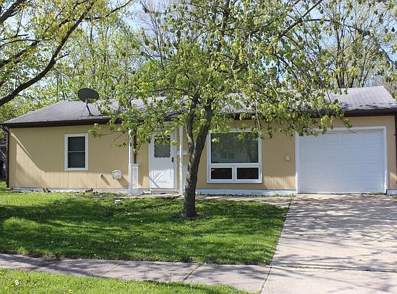 3rd image of 4245 Clark Dr