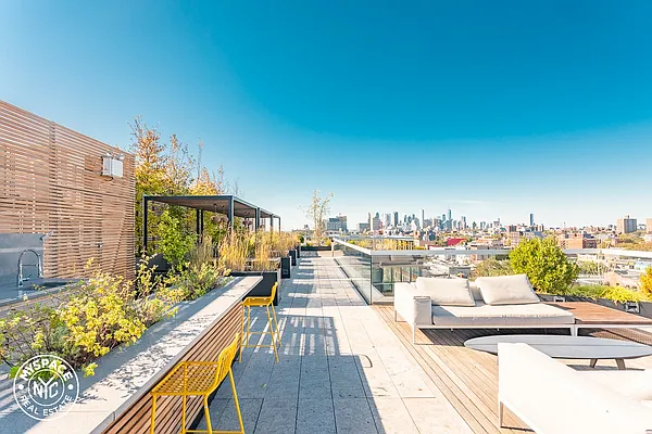 Rented by MySpaceNYC | media 25