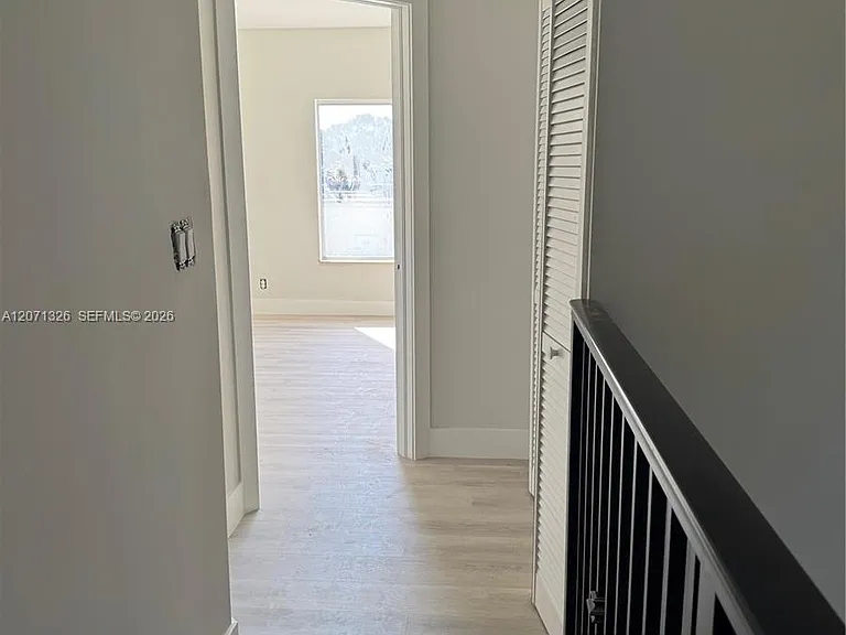 5736 Tyler St — Photo 14