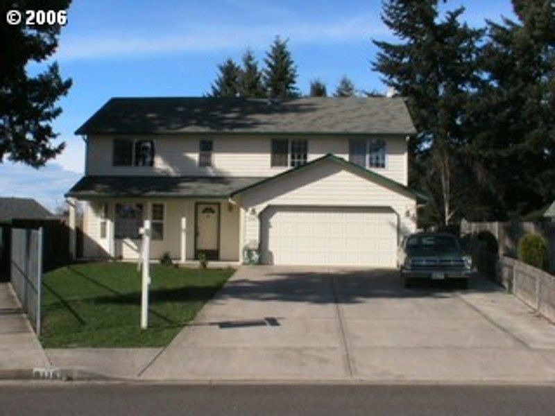 1st image of 9116 NE 92nd Ave