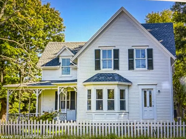 16 South Rd, Chilmark, MA 02535