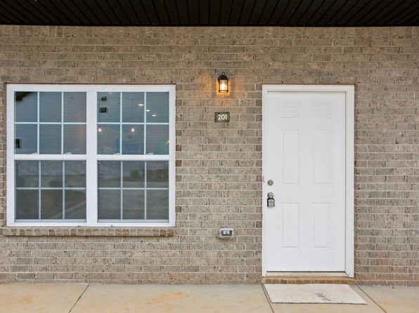 860 Needmore Rd #404