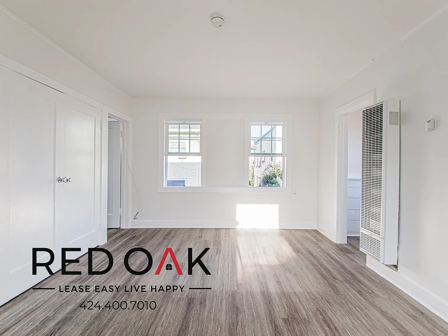 Inviting Studio with Updated Kitchen, Breakfast Bar, and Assigned Parking ~ In West Hollywood! — Photo 4