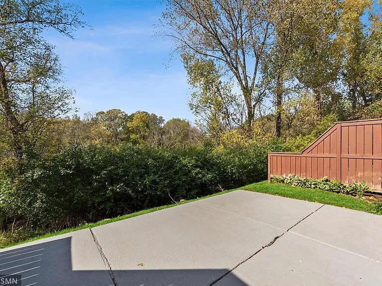 4831 Spring Cir — Photo 19