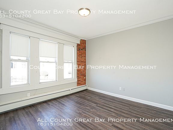5th image of 8 Railroad Ave APT 6