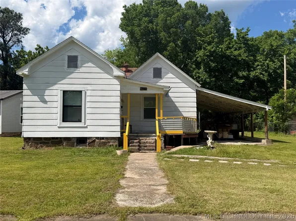 403 E Blair Ave, Wilburton, OK 74578