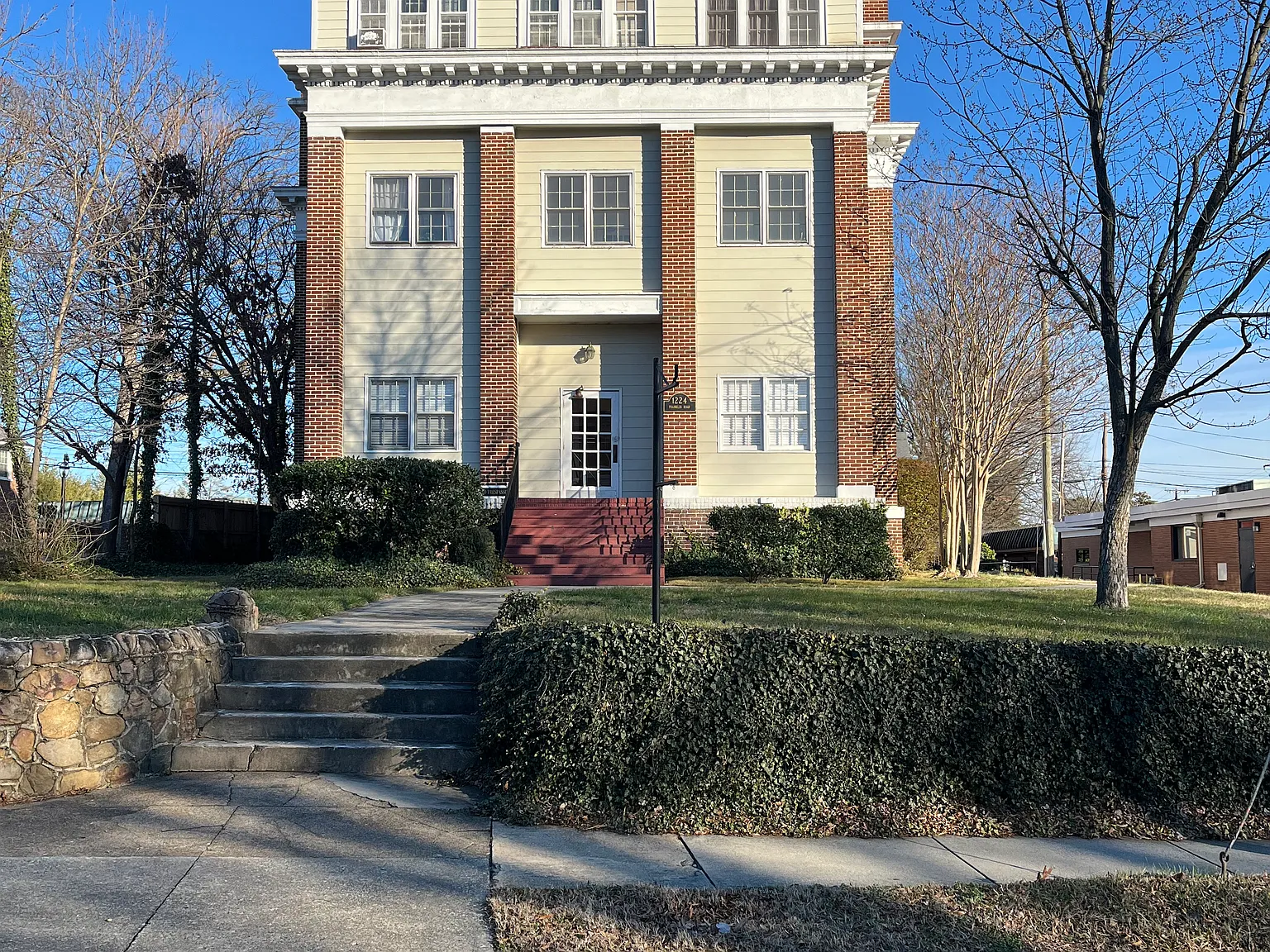 1224 Franklin Rd SW — Photo 1