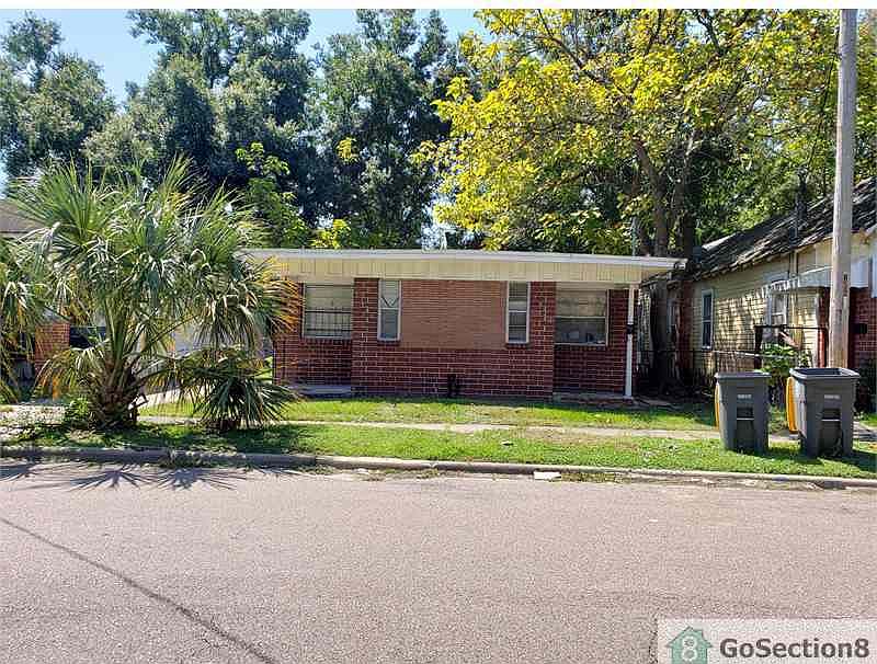 1st image of 1522 W 25th St