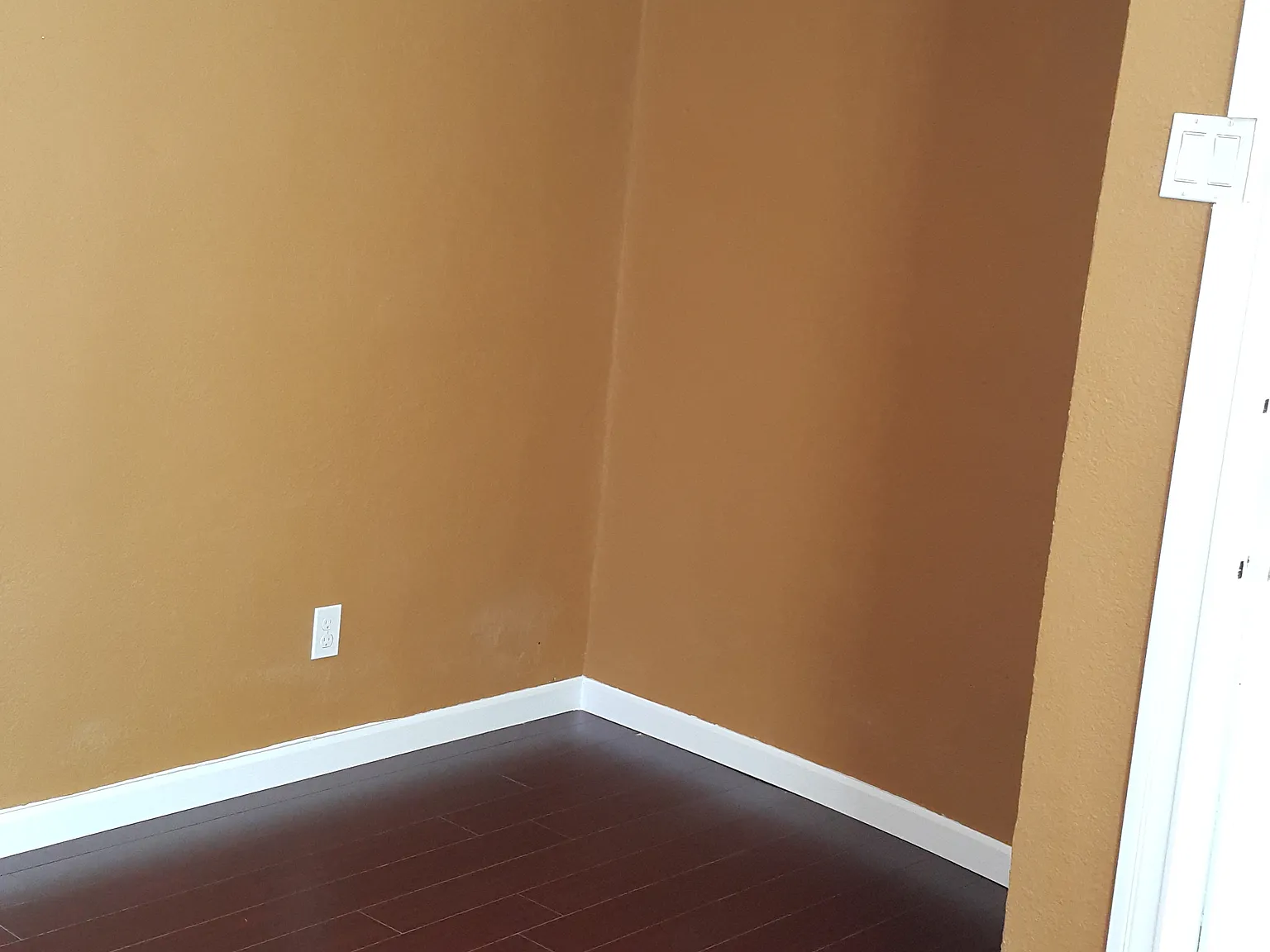 1 bed, 400 sqft, $1,700 — Photo 4