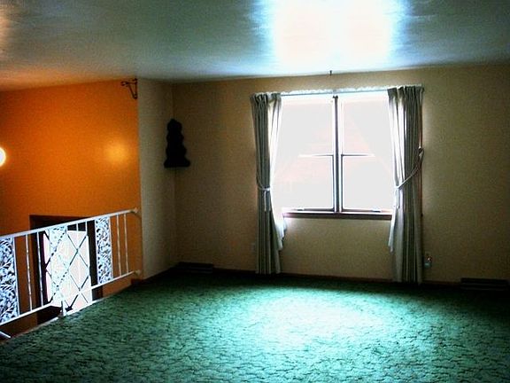 5th image of 4749 Veterans Blvd