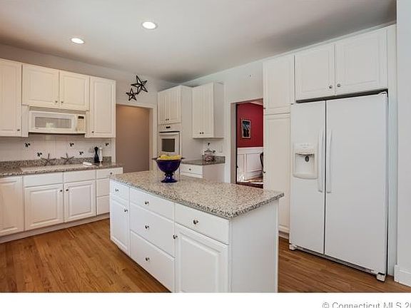 New granite counters.