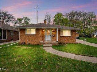 802 Johnson St, Maumee, OH 43537
