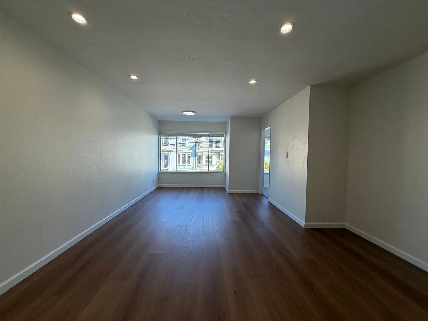 1259 11th Avenue (720r) — Photo 2