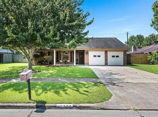 10306 Rustic Rock Rd, La Porte, TX 77571