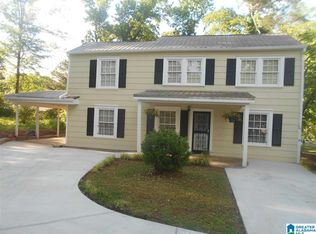3003 Circle Dr, Bessemer, AL 35023