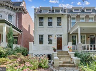 3427 Oakwood Ter NW, Washington, DC 20010