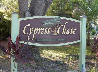 19280 Cypress View Dr, Fort Myers, FL 33967