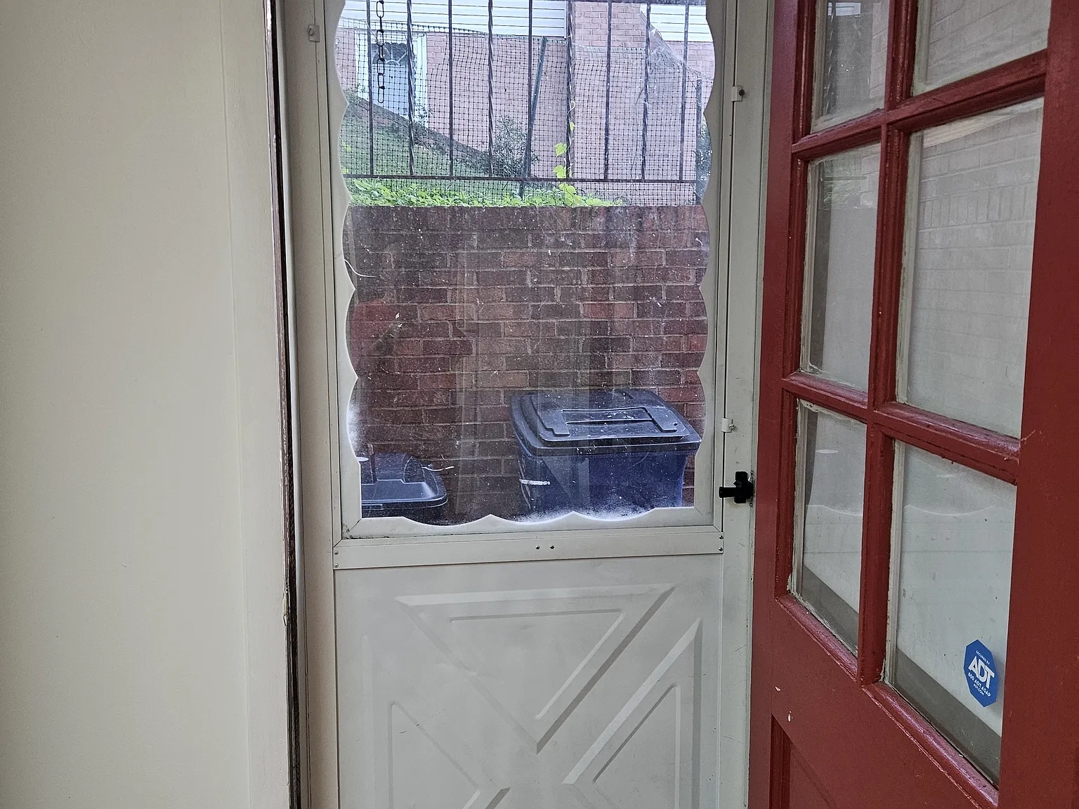 2 bed, 1954 sqft, $1,500 — Photo 4