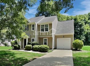 121 Whitby Dr, Mount Holly, NC 28120