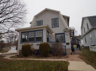 334 W State St, Hartford, WI 53027
