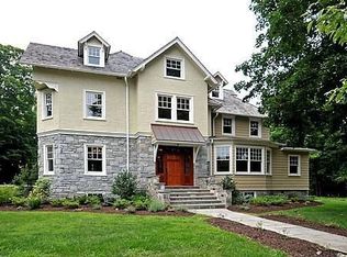 131 Conestoga Rd, Devon, PA 19333