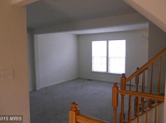 4th image of 2519 Black Oak Way