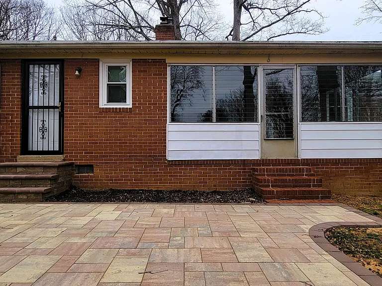 6711 Caribbean Ln — Photo 32