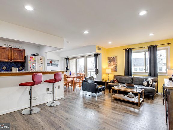 2nd image of 12751 Dara Dr APT 202