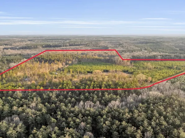 Buster Vaughn Rd, Eupora, MS 39744