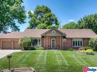 1524 S 126th St, Omaha, NE 68144