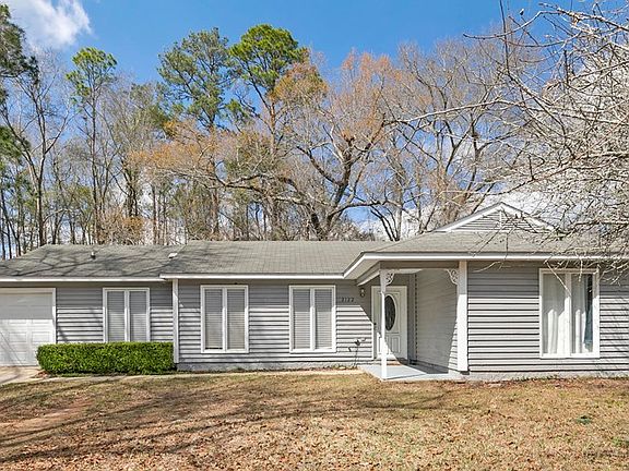 2nd image of 2122 Cecily St