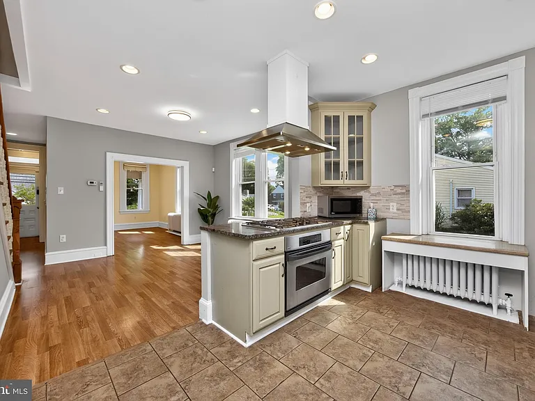 855 N Pleasant View Rd — Photo 12