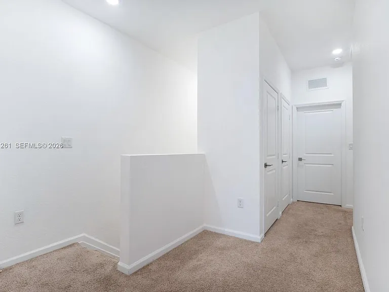 1170 SW 7th Ct #1170 — Photo 28