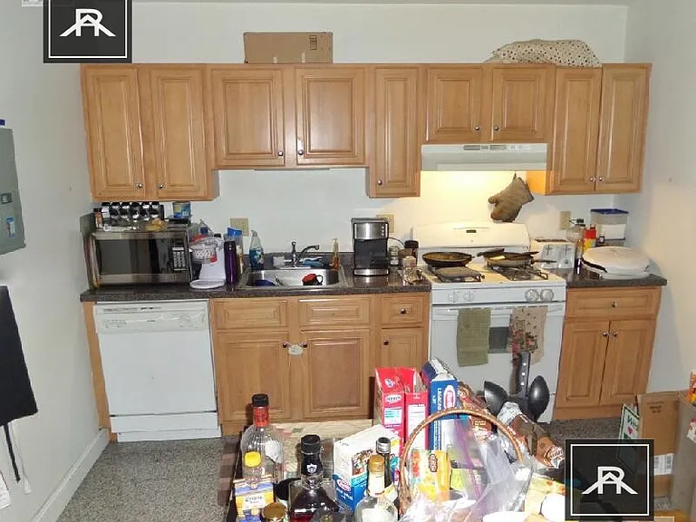 25 Cummings Rd #6 — Photo 2