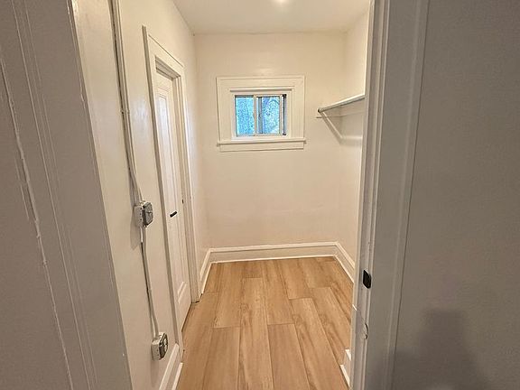 5th image of 1384-1388 W 83rd St #405