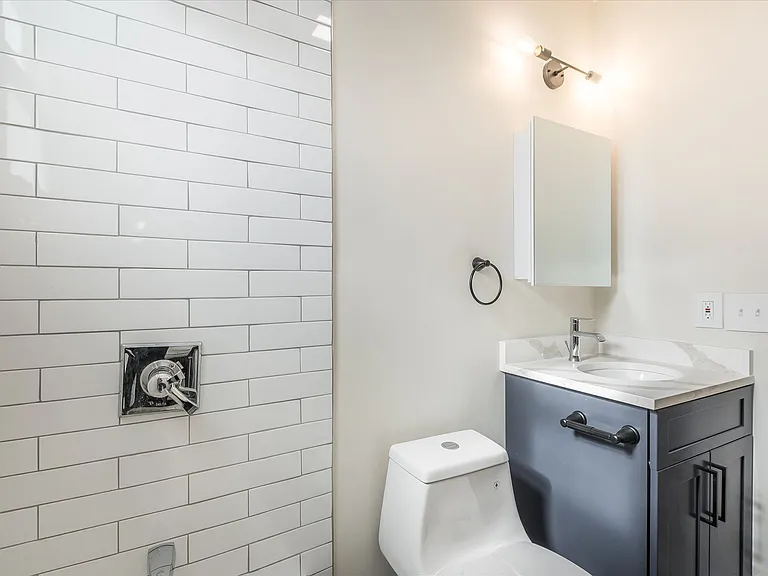 31 Jefferson Avenue #2 — Photo 21