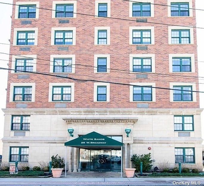 1st image of 26 W Broadway APT 405