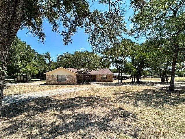 1st image of 137 County Road 1759a