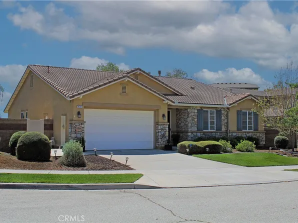 31757 Dove Ct, Yucaipa, CA 92399